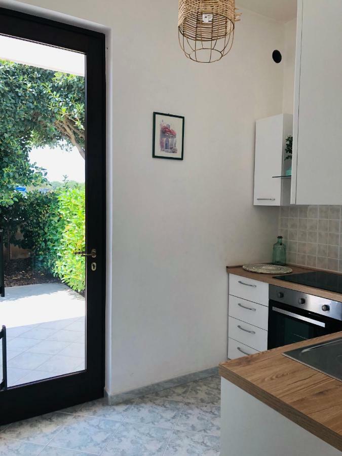Villa A'Mare Savelletri Eksteriør billede